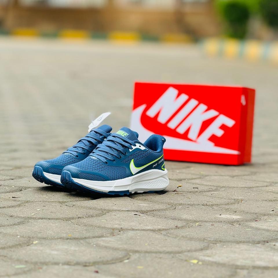 NK Air Zoom XR Runner