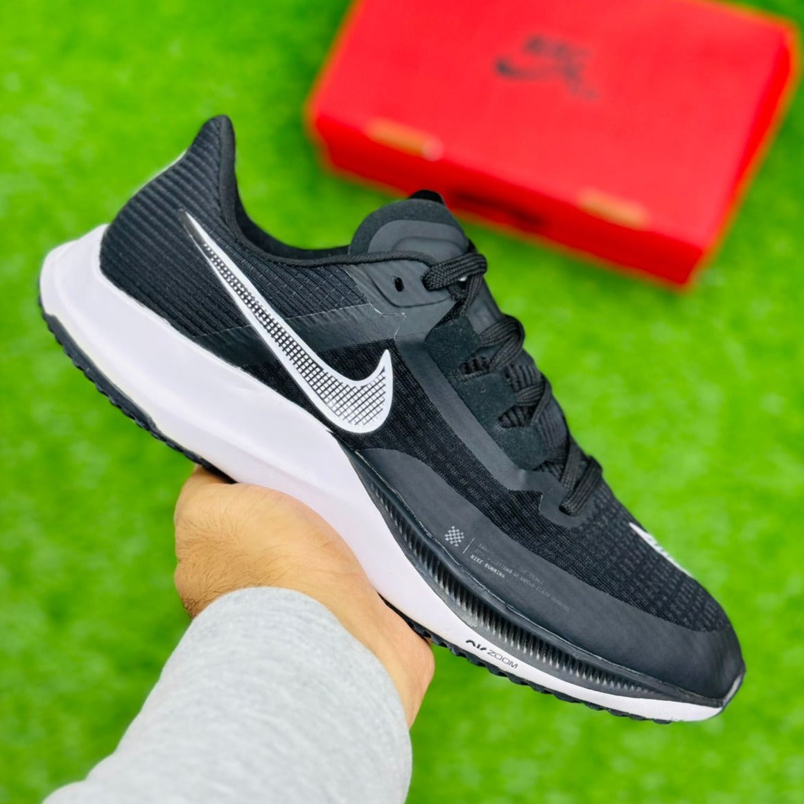 Zoom  Rival Fly 3