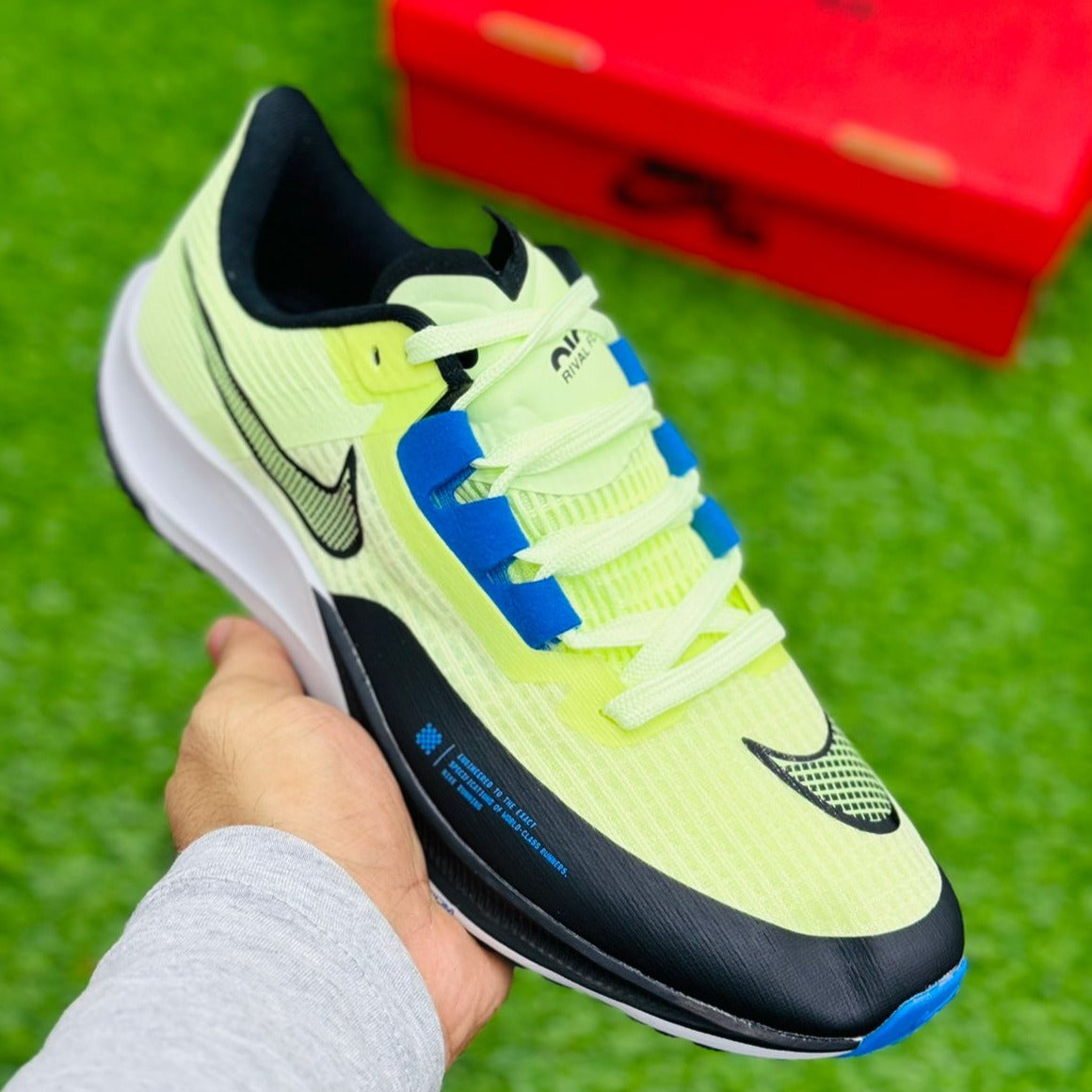 Zoom  Rival Fly 3