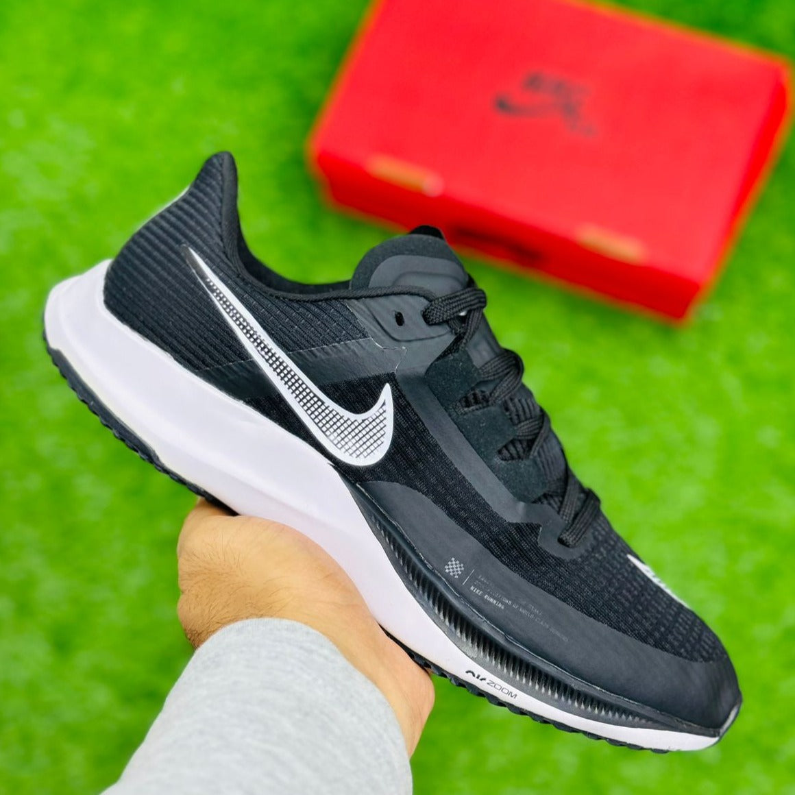 Zoom  Rival Fly 3