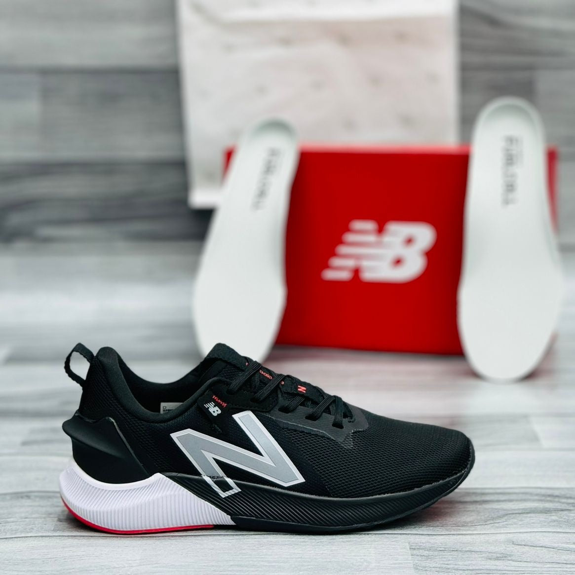 New Balance Running RC Elite