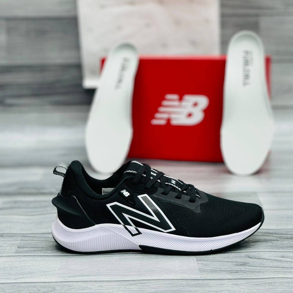 New Balance Running RC Elite