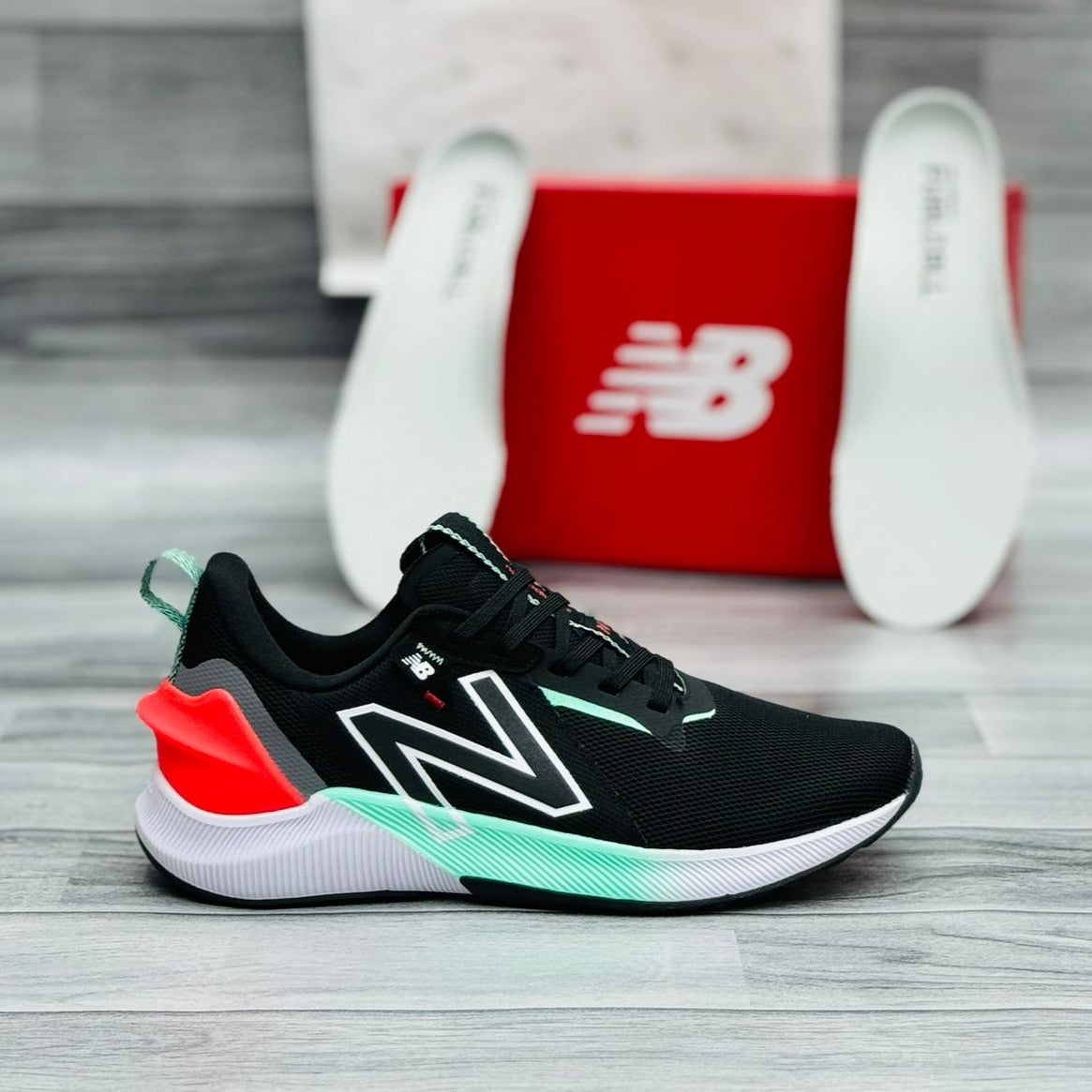 New Balance Running RC Elite