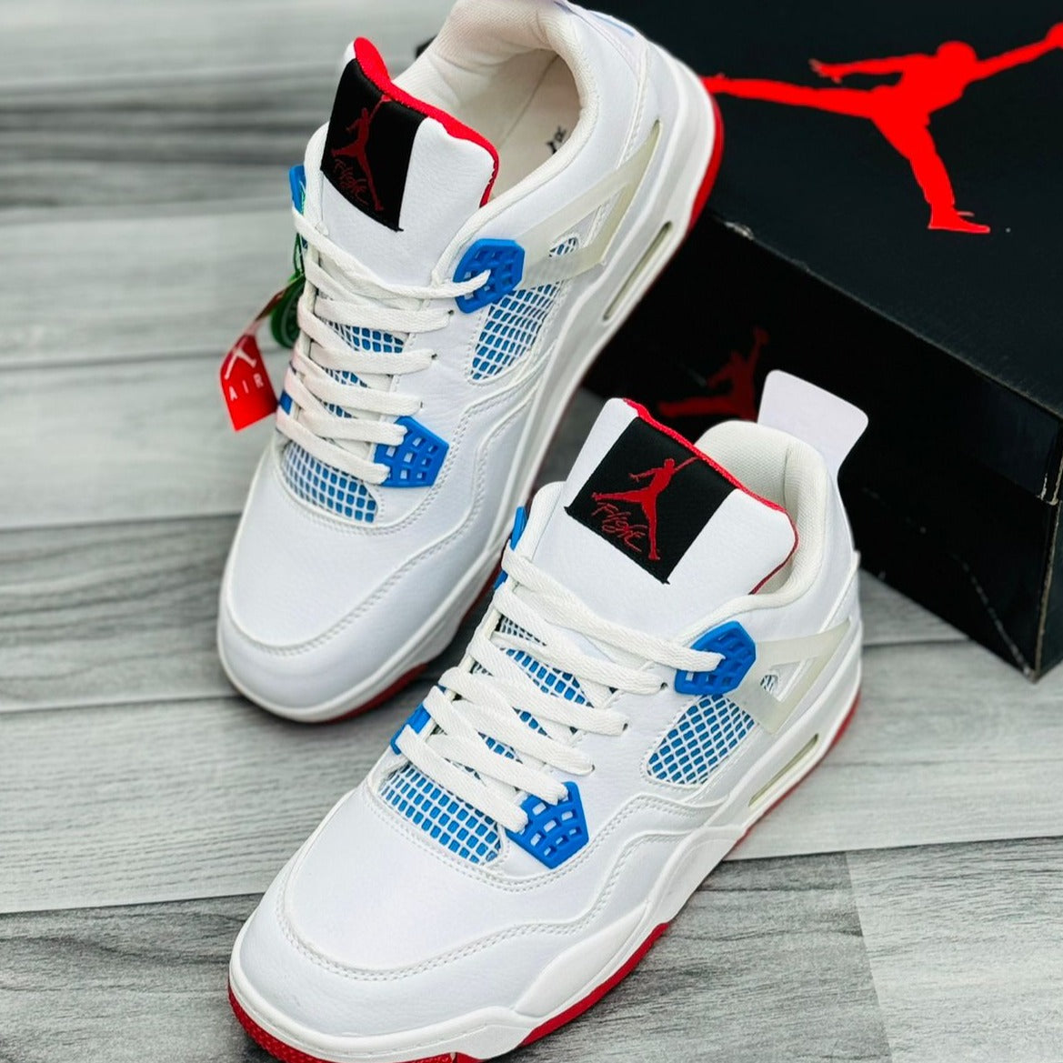 Air Jordan 4 Retro