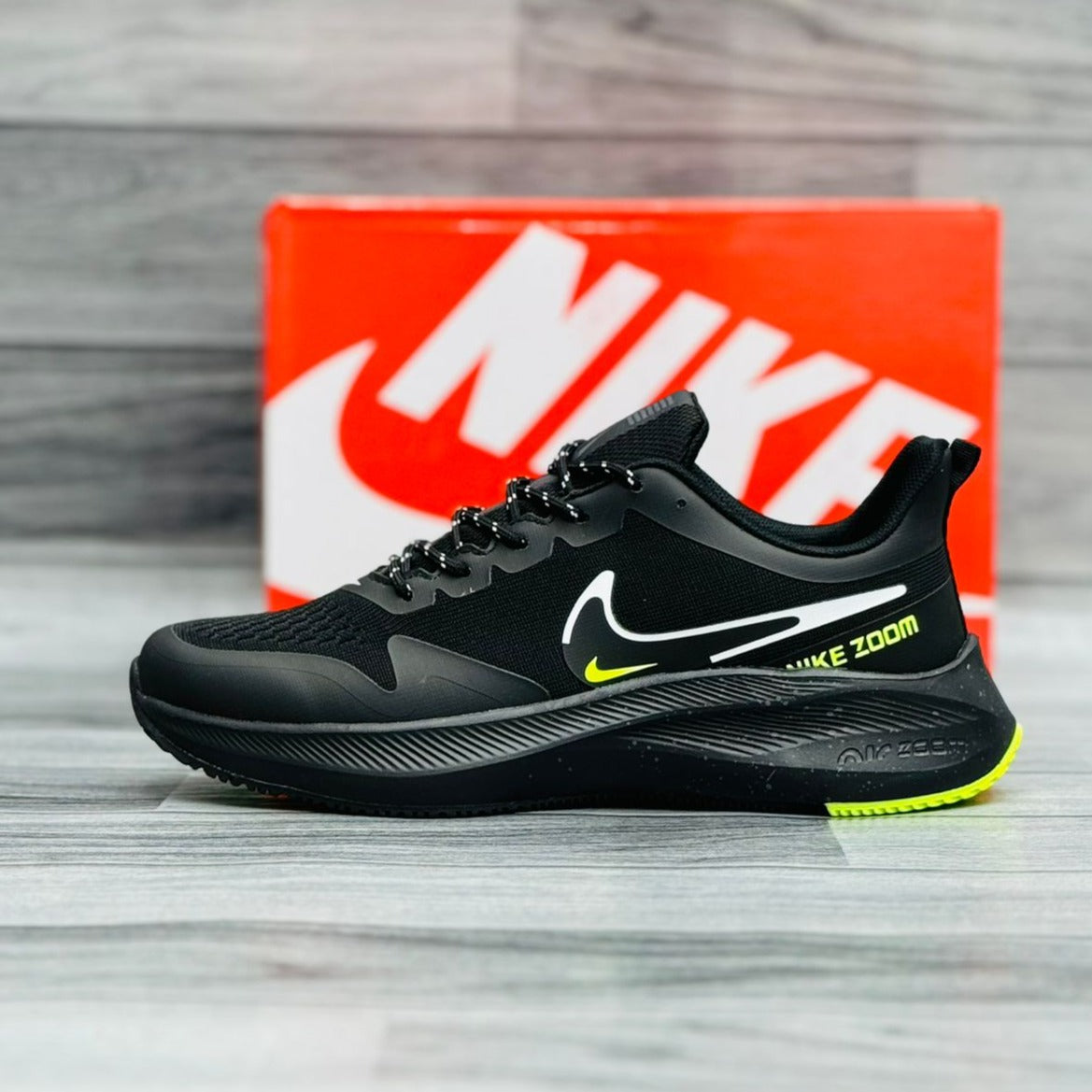 NK Air Zoom InfinityRN 4