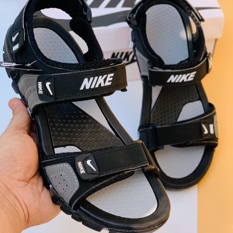 NK AIR SANDALS