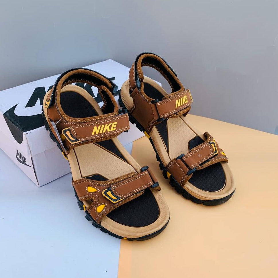 NK AIR SANDALS